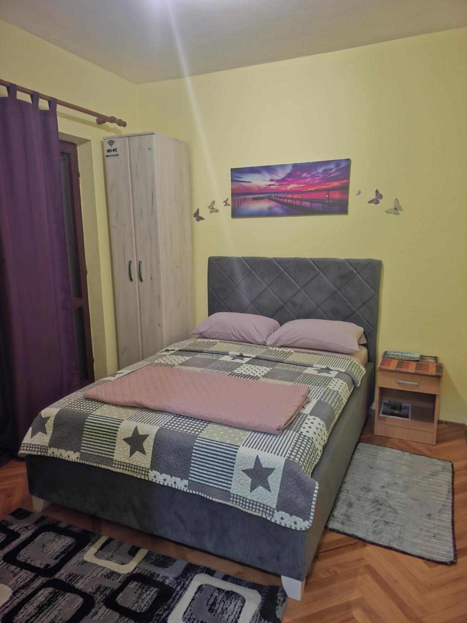 טיווט Barcelona Apartments מראה חיצוני תמונה