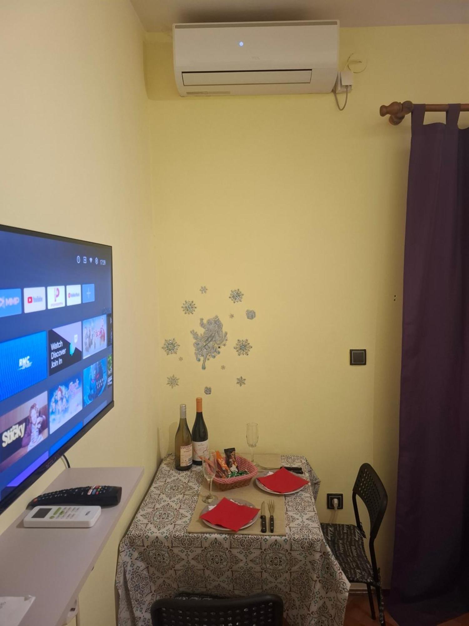 טיווט Barcelona Apartments מראה חיצוני תמונה